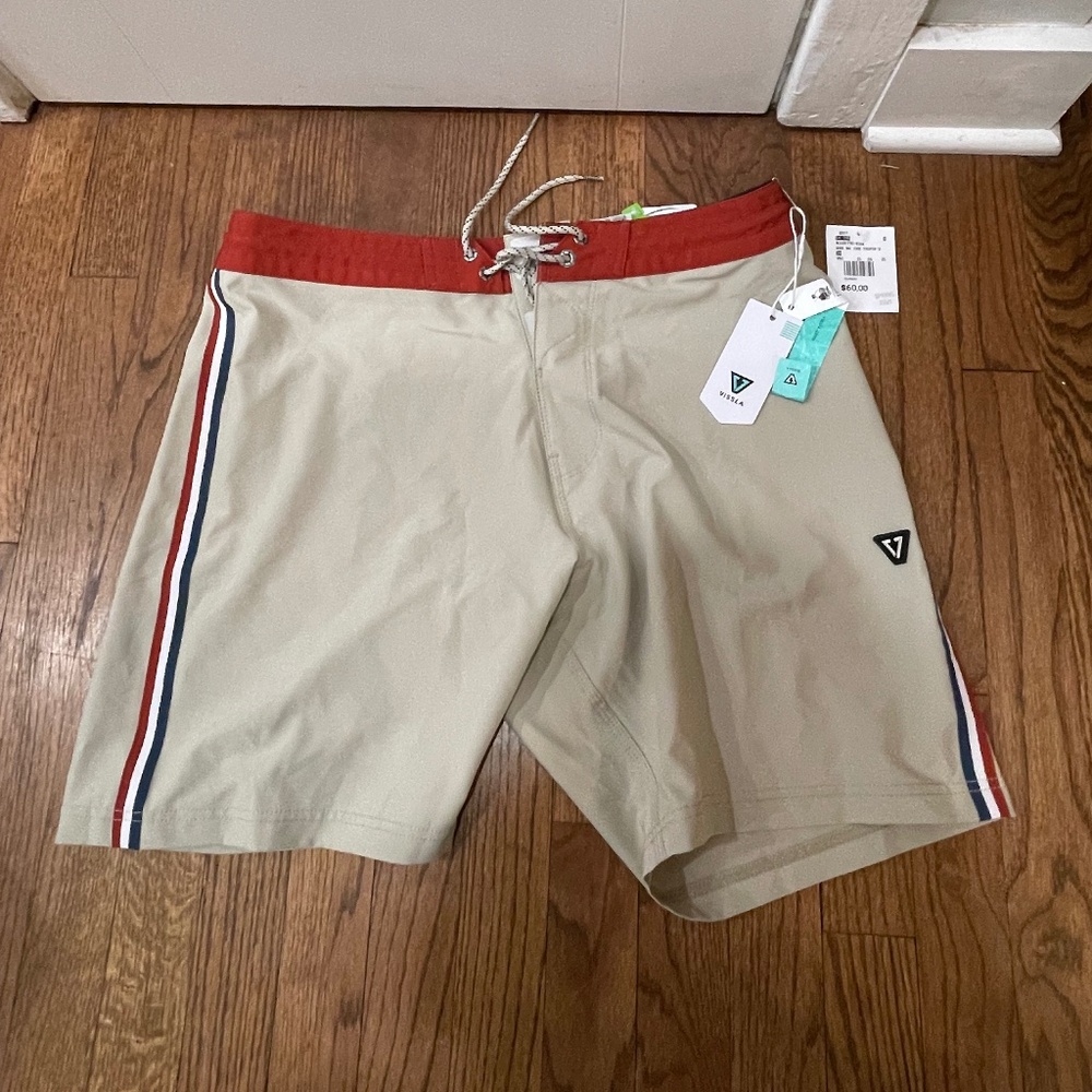 Men’s Vissla Boardshorts Size 34